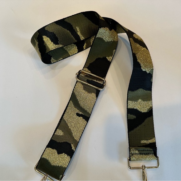 Ah Dorned Vegan Mini Crossbody Messenger Bag with Adjustable Camo Guitar Strap - Picture 7 of 9